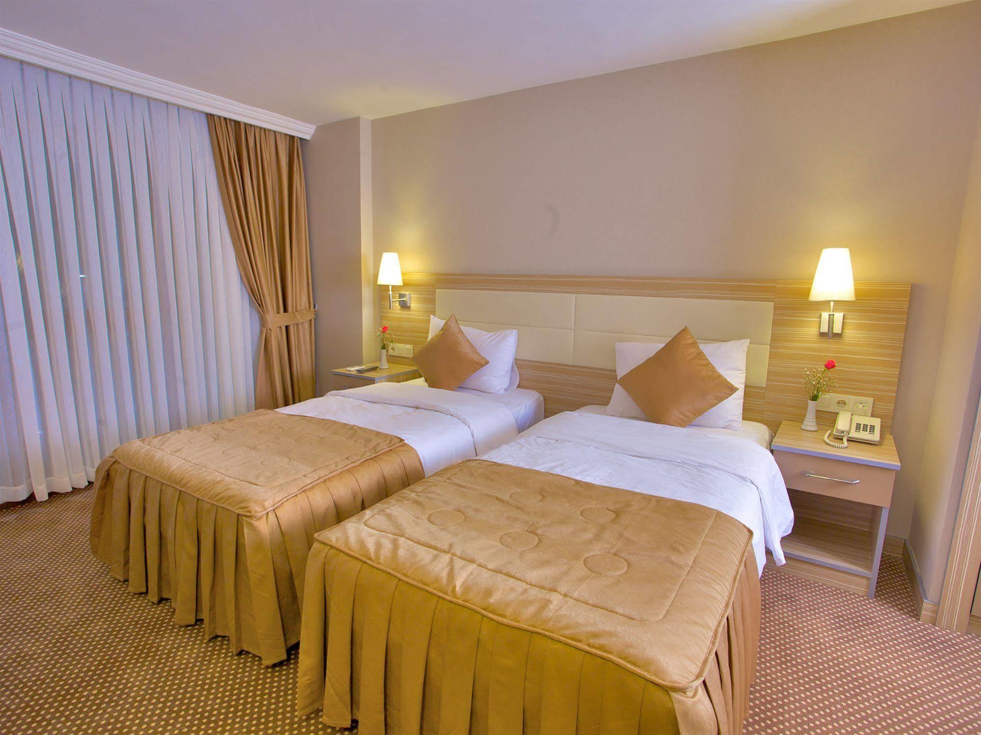 Hotel Grand Emin Isztambul Kültér fotó